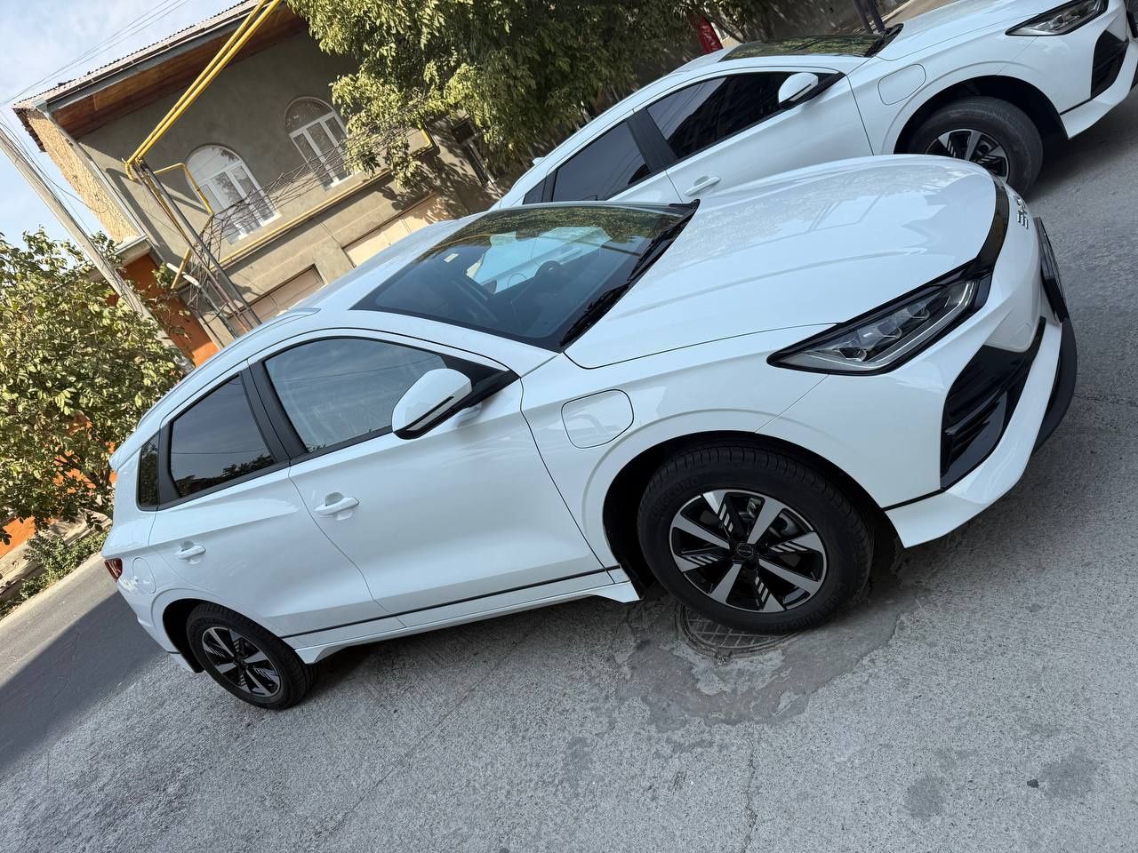 BYD E2 Oq Idiyal sastayana