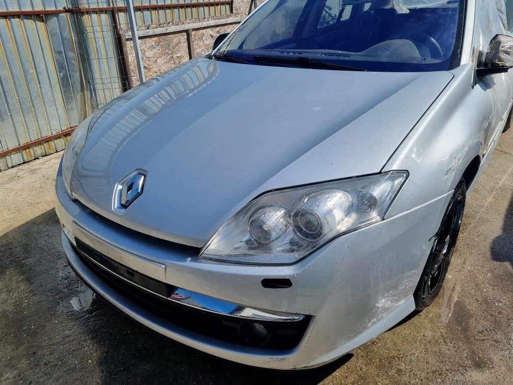 Capotă completă Renault Laguna 3