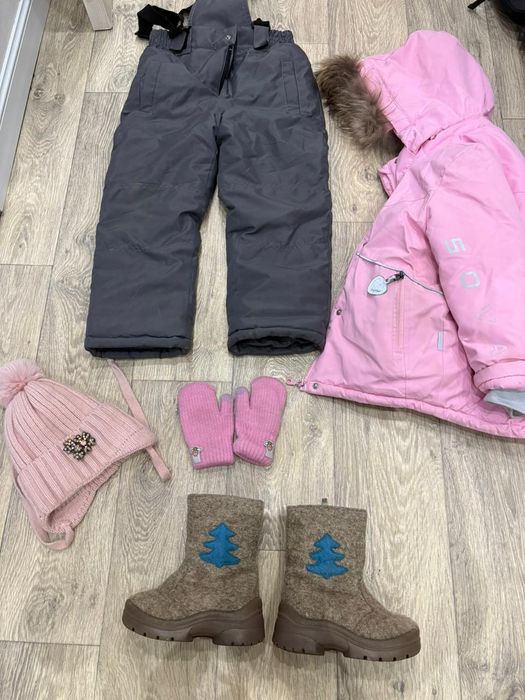 Верхняя одежда куртка комбенизон валенки