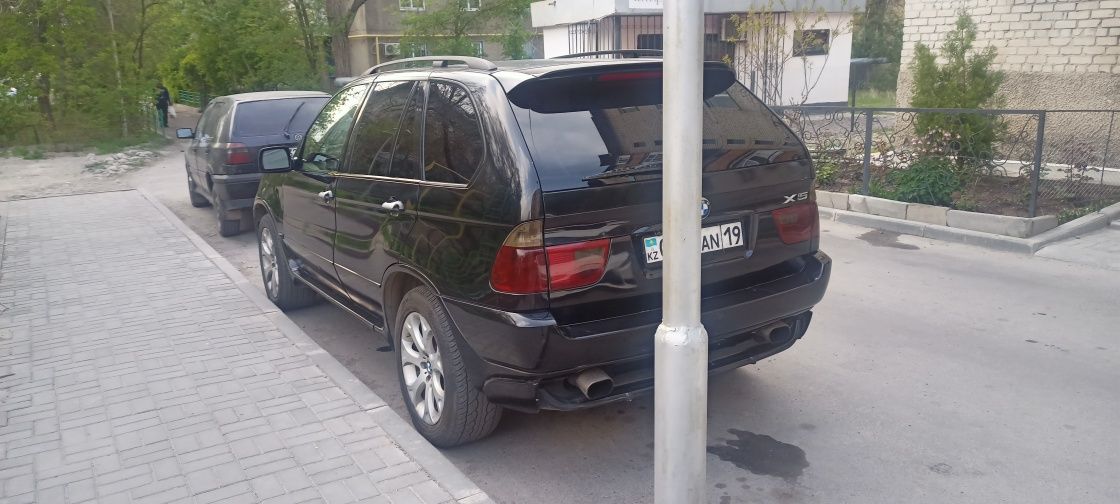 Обмена нет БМВ х5 2001 Срочно