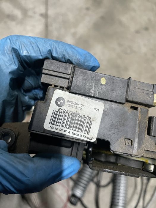 Sistem soft clouse / inchidere portbagaj BMW f01 f13 f10 seria 5 6 7