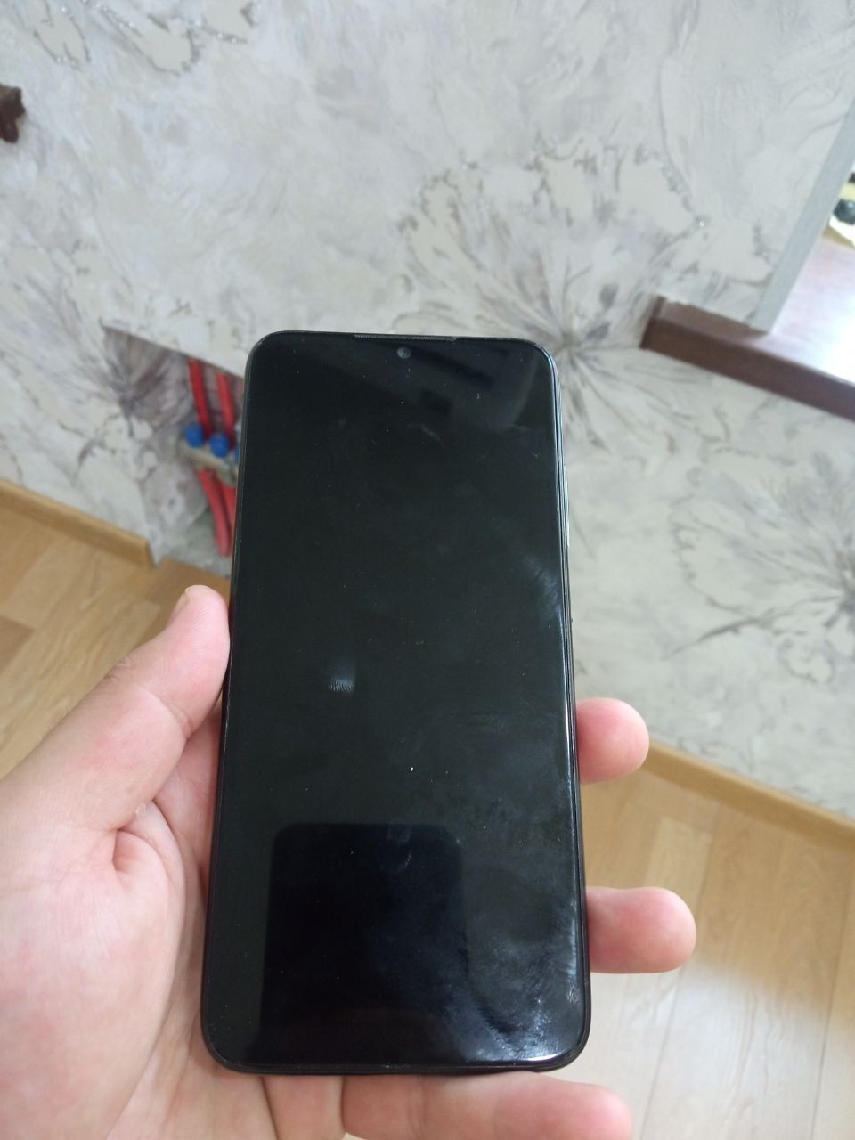 Продаётся Redmi note 7 4/64 Gb