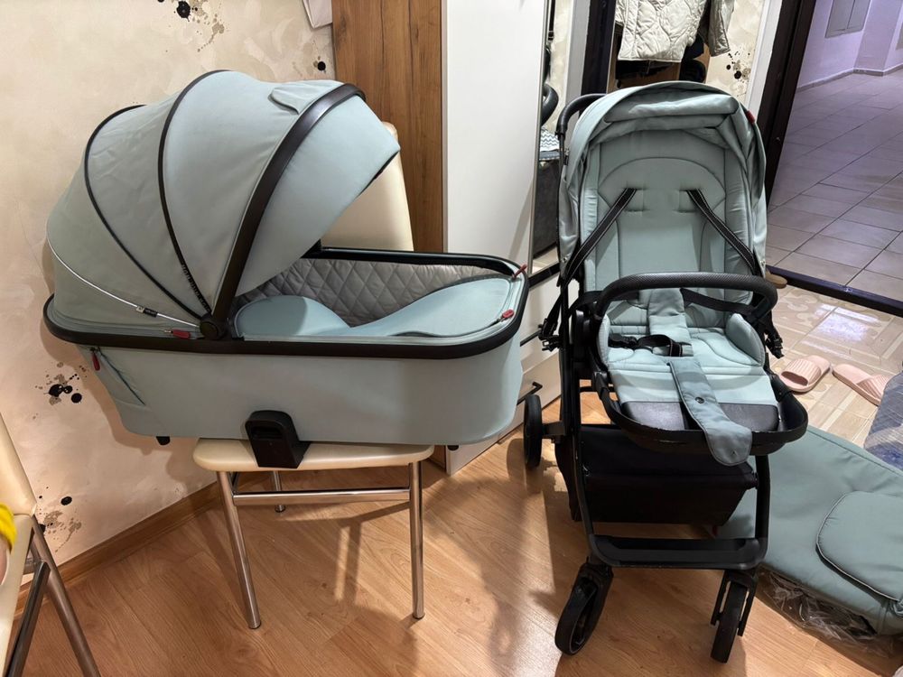 Коляска 2 в  1 прогулочная