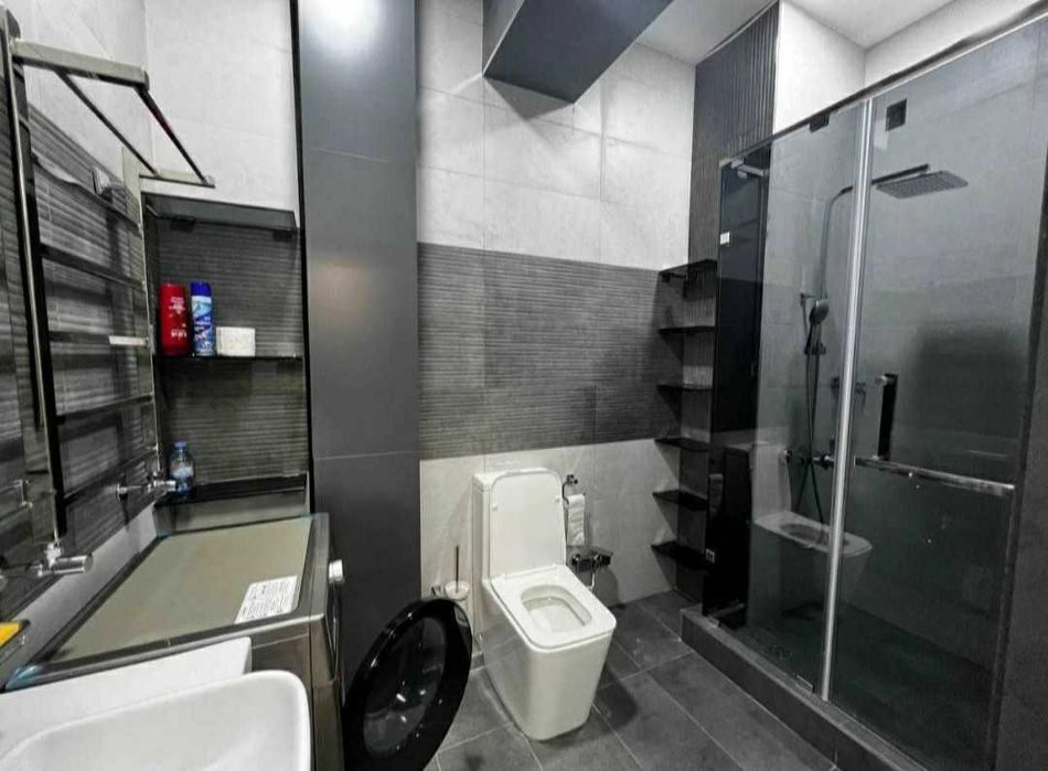 Сдаётся квартира рядом метро Юнусабад 2/2/9 304*