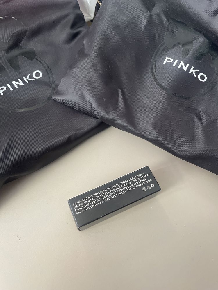 НОВО червило Pinko