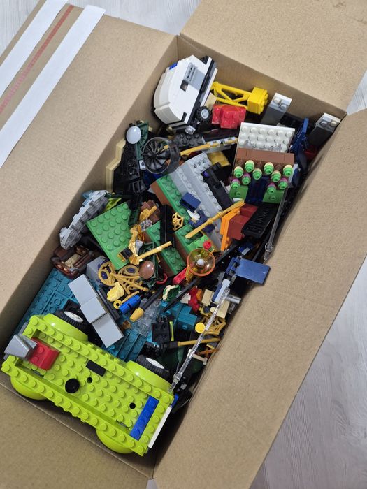 Piese LEGO originale