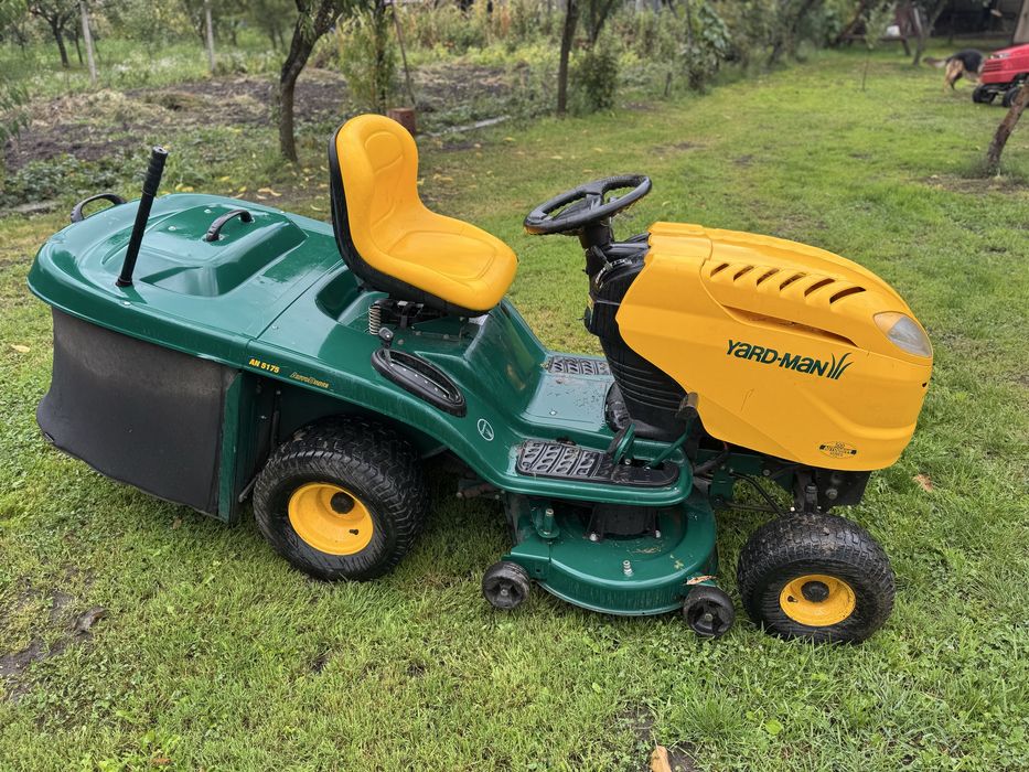 Tractor Tractoras MTD YARD MAN 18 CP tuns iarba/gazon