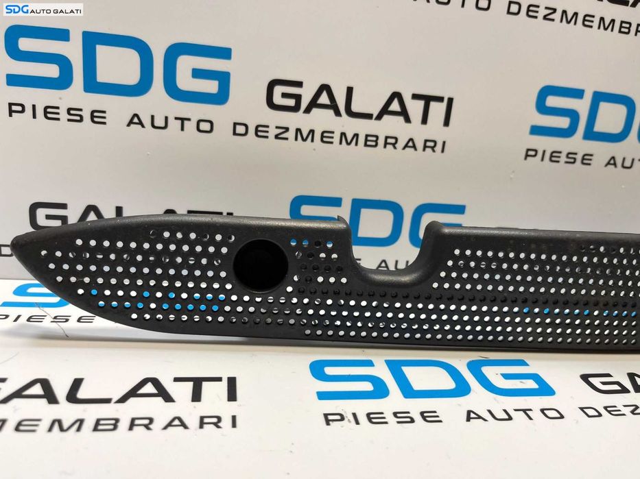 Capac Plastic Mascare Protectie Antifonare Motor Audi TT 1.8 T 1998 - 2006 Cod 06A119518G [L7910]