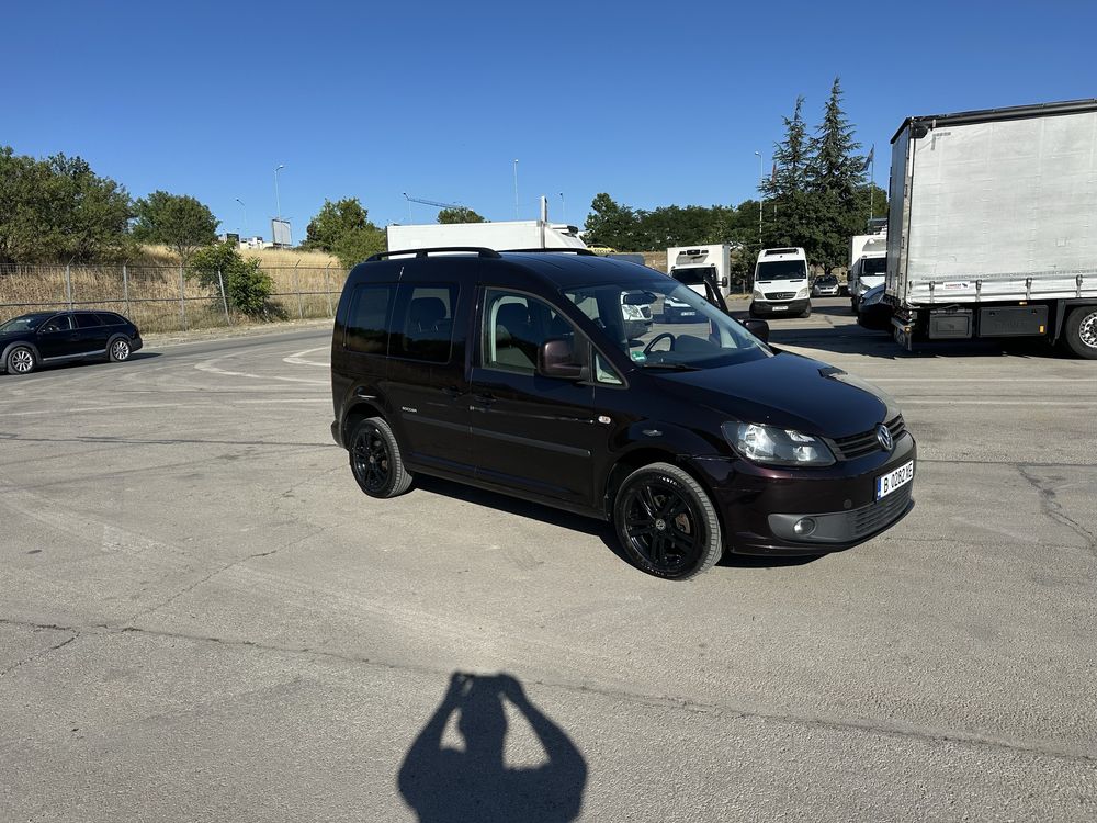 Vw caddy 1..6 / 102 hp / DSG