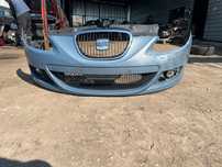 Предна броня Seat Leon 2008g с забележки може и на части