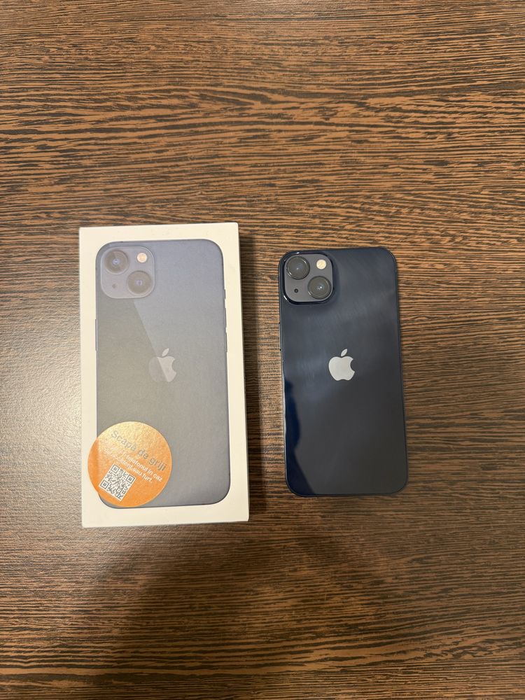 IPhone 13 128 gb Midnight ca nou