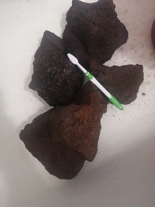 Продам лава вулканическая крупные камни