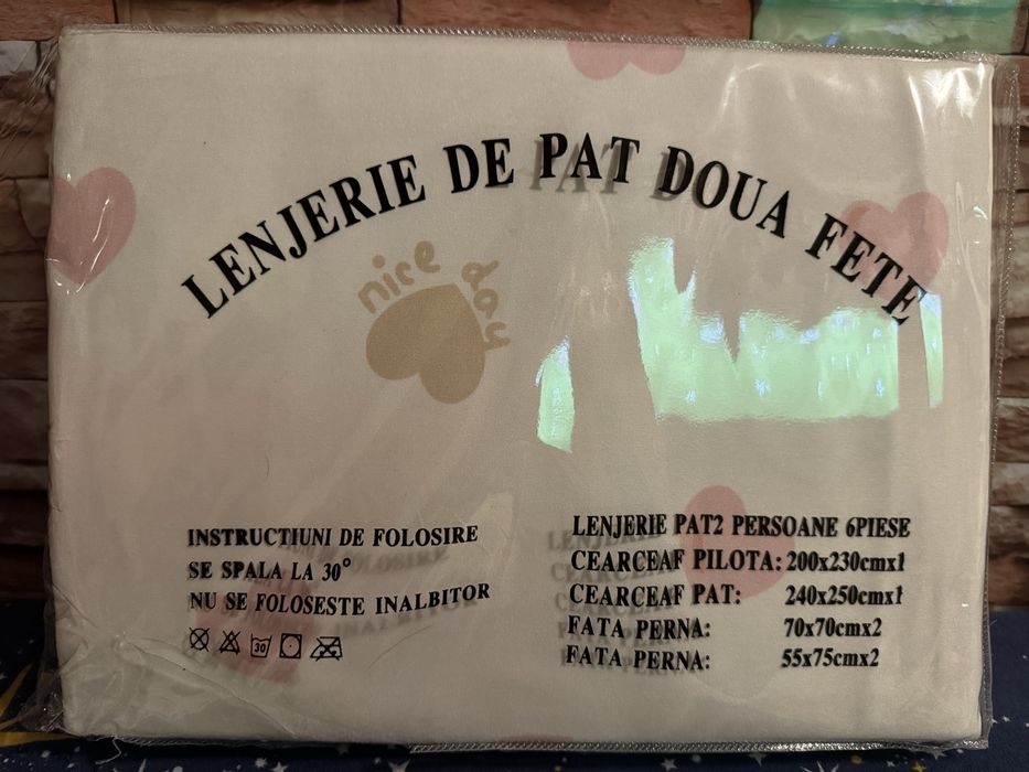 Lenjerie de pat.