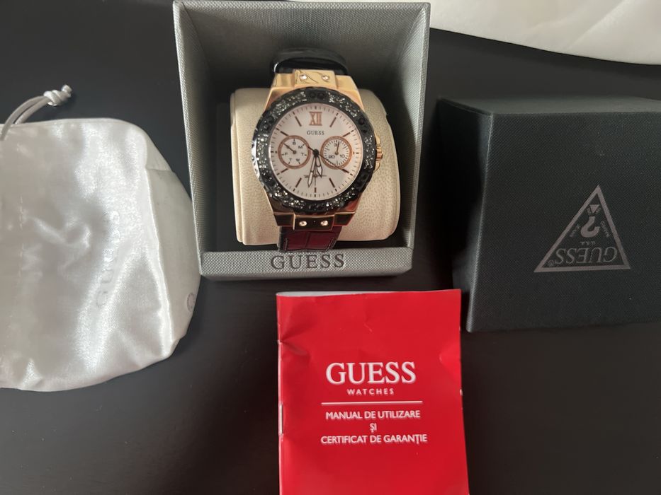 Ceas Guess Limelight