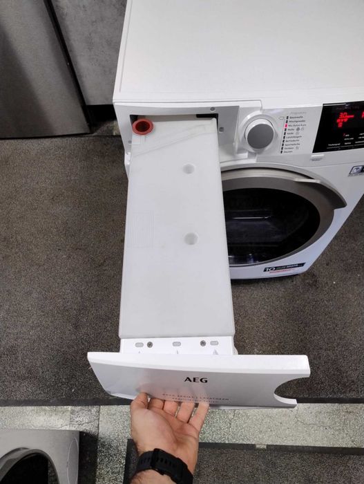 A+++ Сушилня с термопомпа AEG-АЕГ 8 кг AbsoluteCare System SensiDry