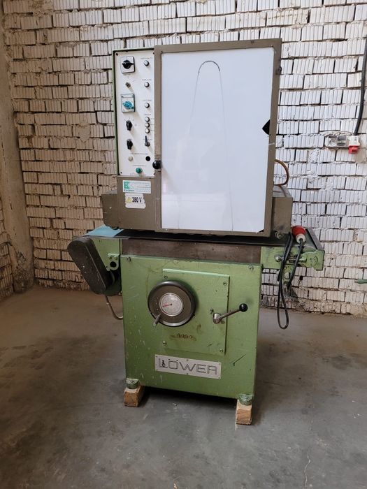 Vand utilaje profesionale pentru tamplarie