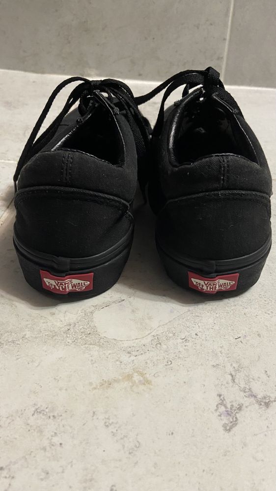 Черни ванс / old school black vans