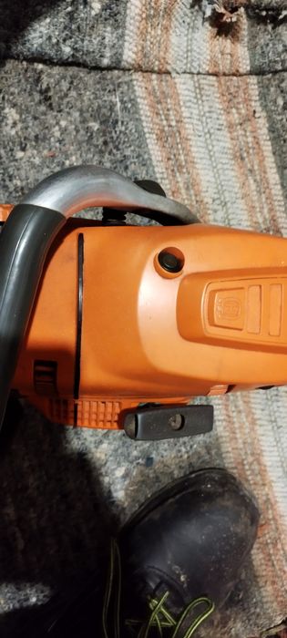 Husqvarna 555 Хускварна 555