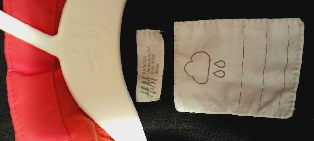 Geaca copii impermeabila iarna HM/ pantaloni sky Coccodillo