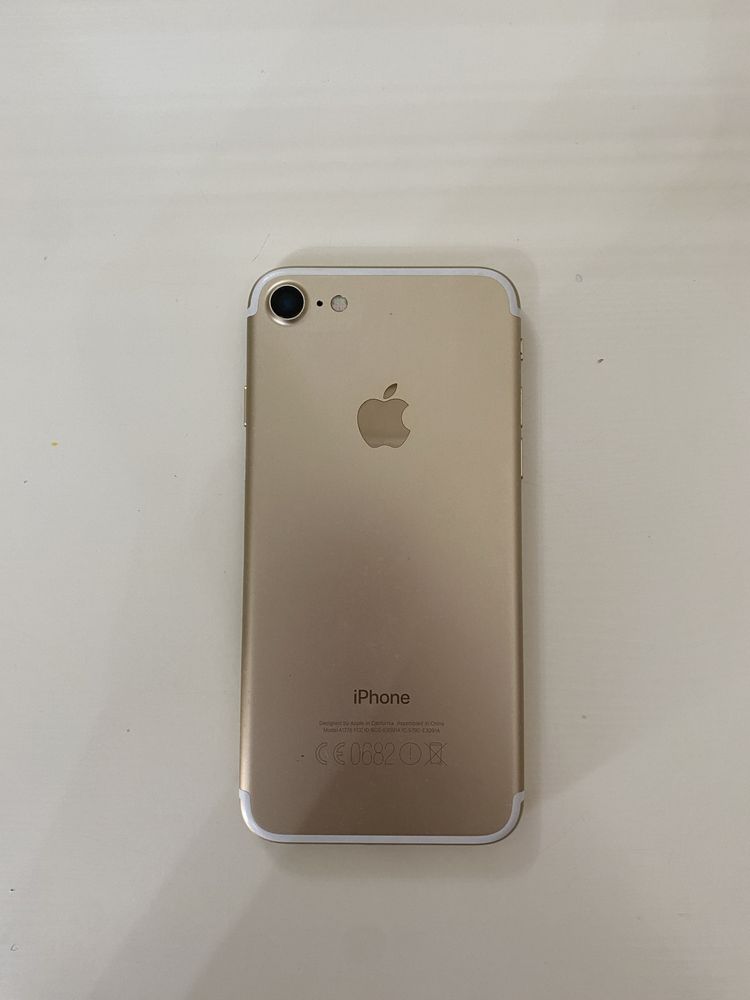 Iphone Айфон 7 32 гб голд