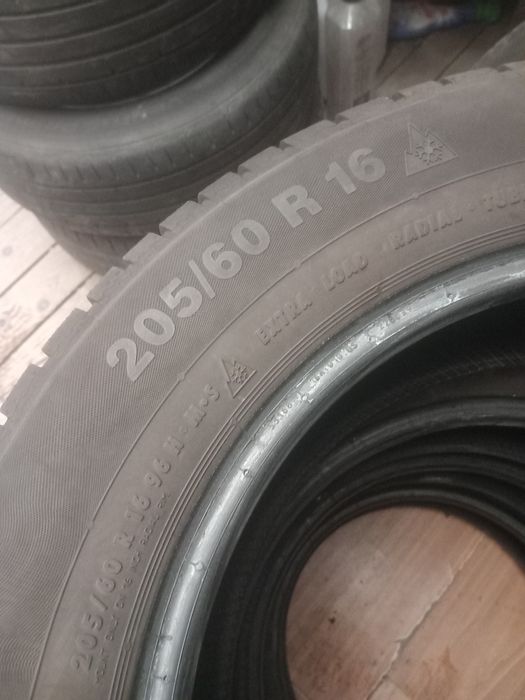 Anvelope de iarna 205 60 16 dot 2022 marca continental