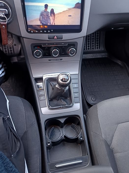 De vânzare wv Passat b 7 ,2.0, 140 cp ,an 2011