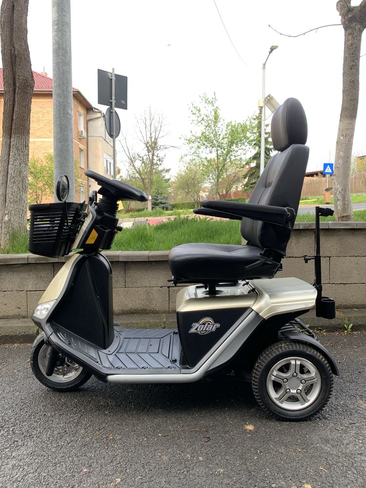 Scuter electric Meyra Pride Zolar pentru persoanele cu dizabilitati