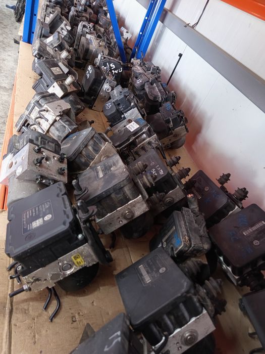 Авточасти VW Audi Škoda Seat Porsche Табла, Модули, Двигатели ,Турбини