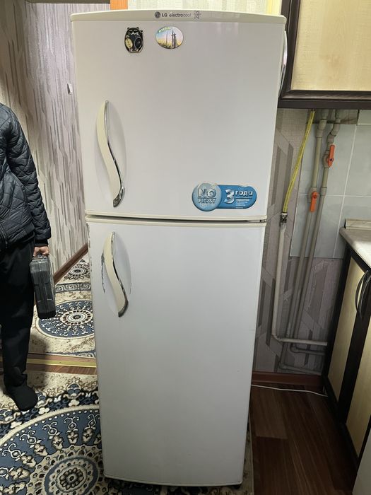 Продается холодильник