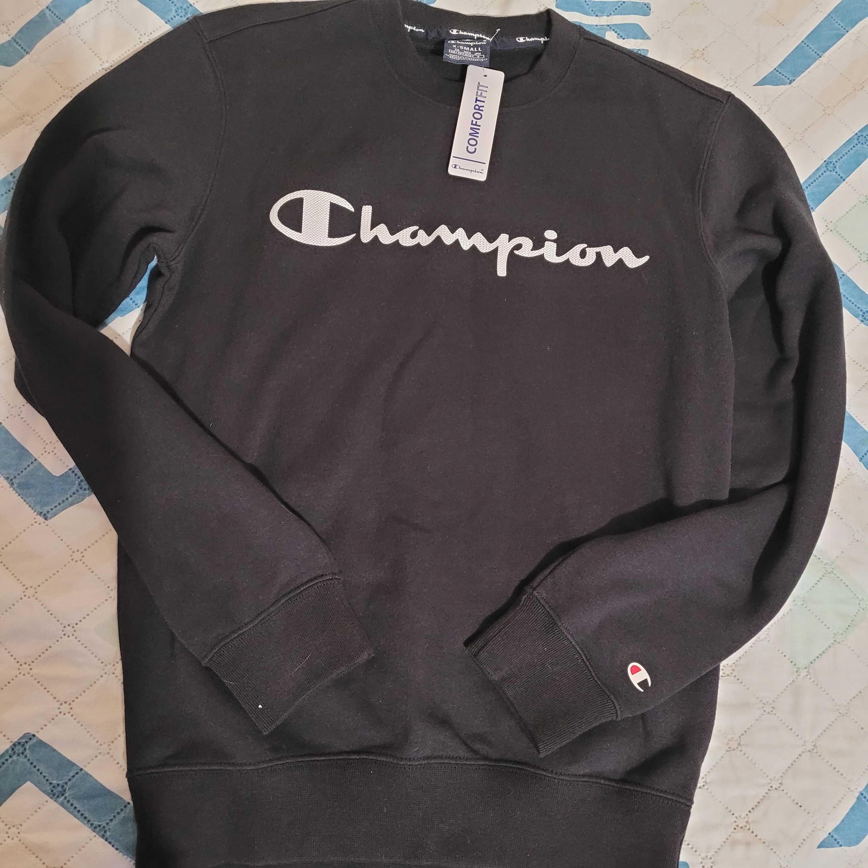 Оригинална спортна дамска блуза на Champion XS