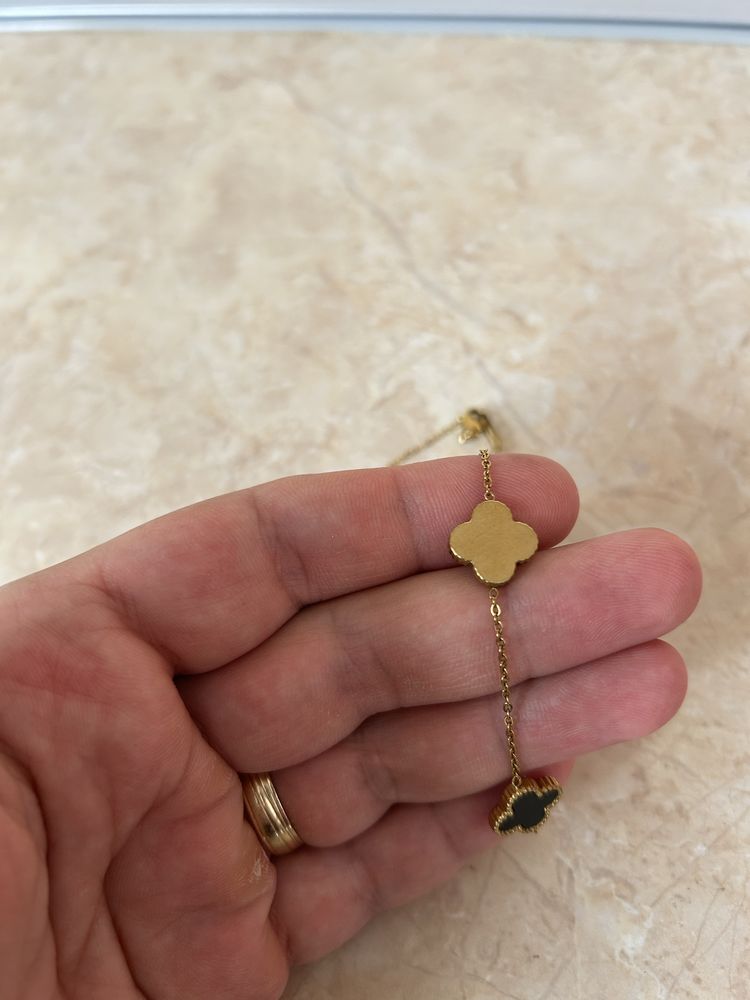 Елегантно колие в стил Van Cleef & Arpels Alhambra