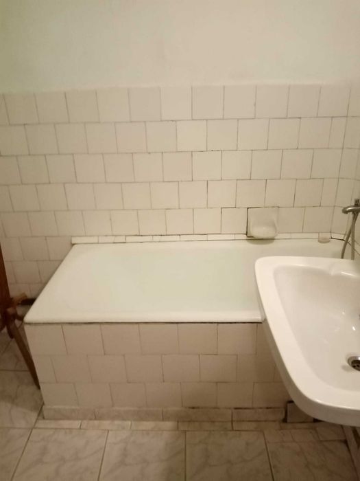 Apartament decomandat 4 camere, 1 mai, Sara