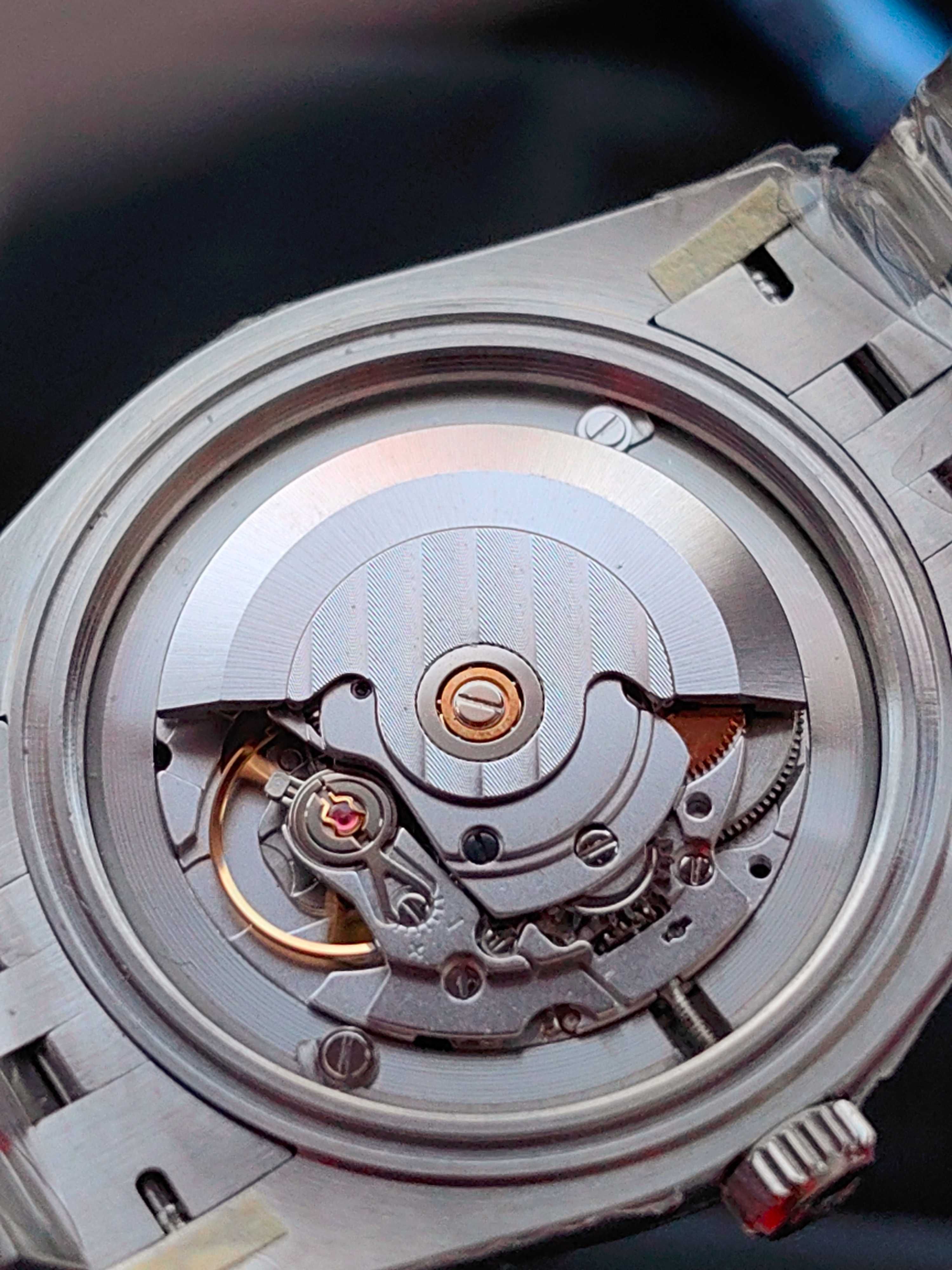 Rolex Datejust 41mm, механизъм с 2 секунди отлконение