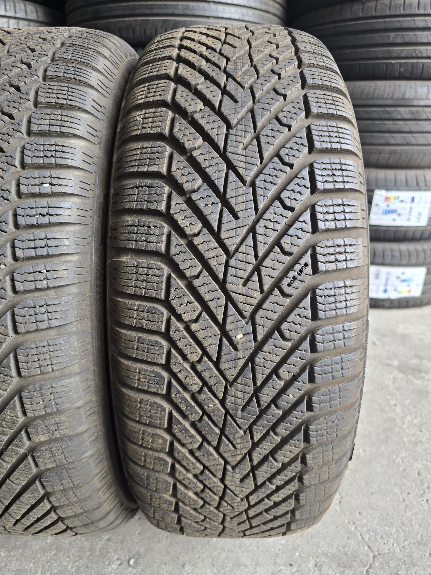205/60/16 PIRELLI 4бр