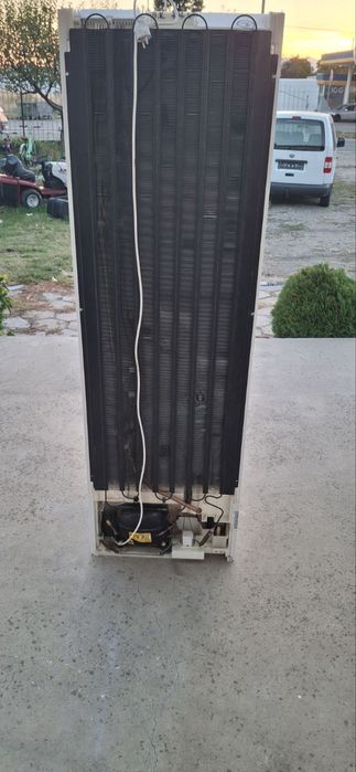 Хладилник за вграждане Миеле 178 см