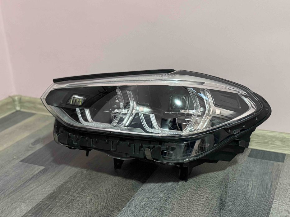 BMW Ляв Фар X3 G01 Adaptive Led.