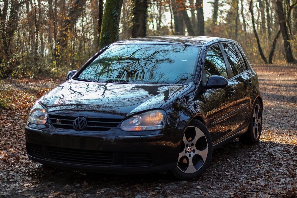 Volkswagen Golf V 1.9TDI 6+1 Trepte