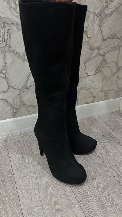 Ботфорты замшевые, новые, 38 размер