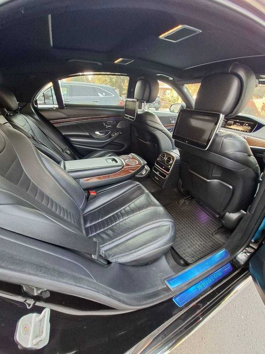 Продам Mercedes S400 заряжен в кузов 2020 цена 53500уе торг у капота