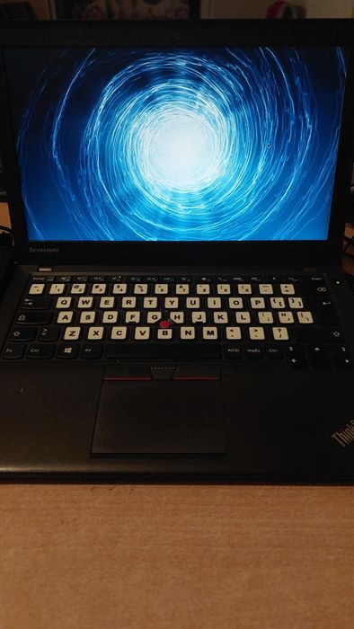 Лаптоп Lenovo x250