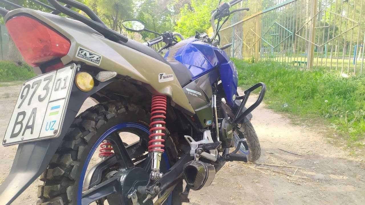 Lifan 200 состояние отличное сел и поехал