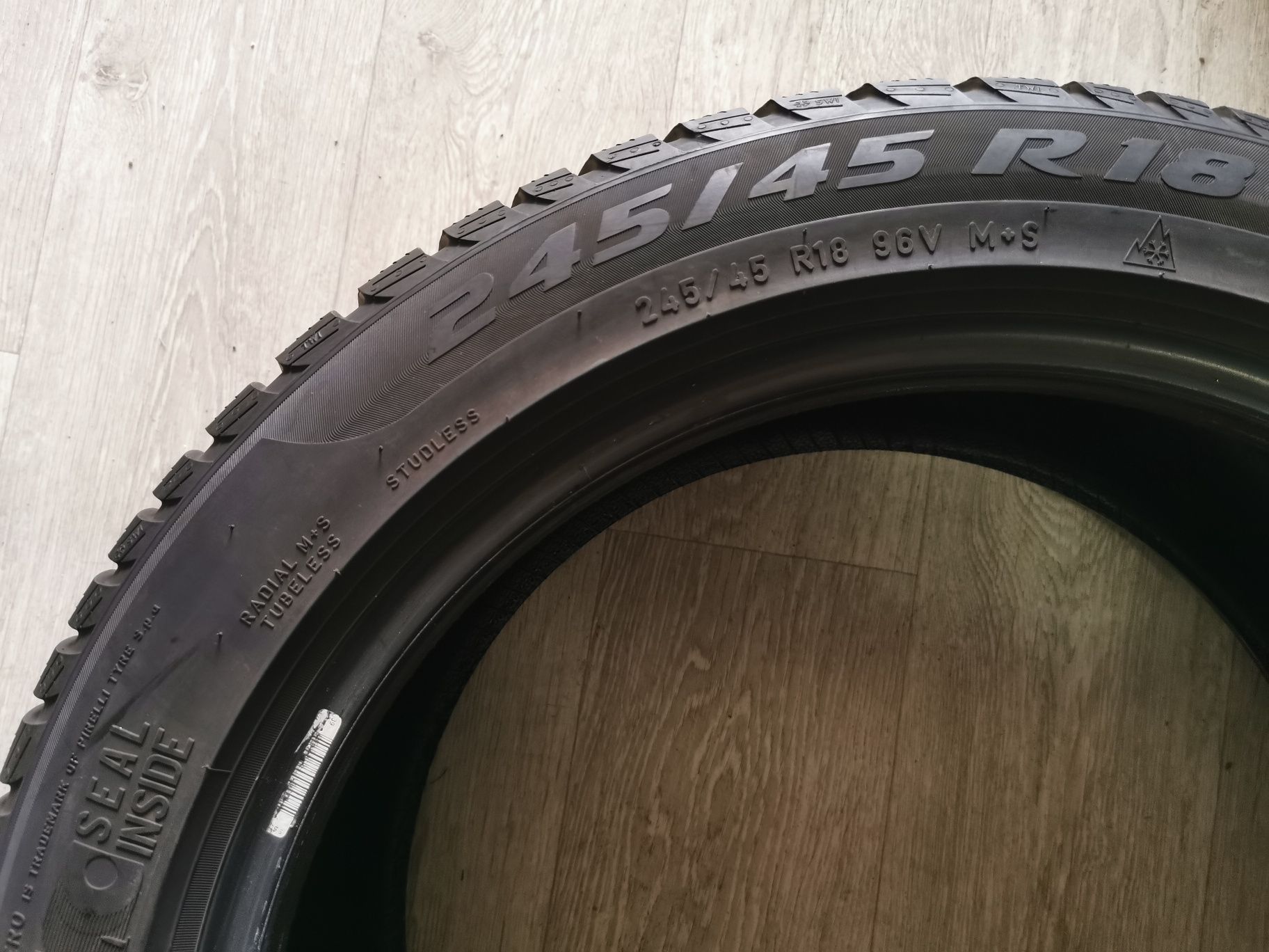 245 45 R18 M+S Anvelope Cauciucuri Pirelli