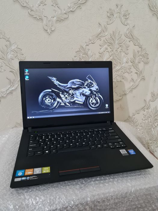 Ноутбук Lenovo Core i5