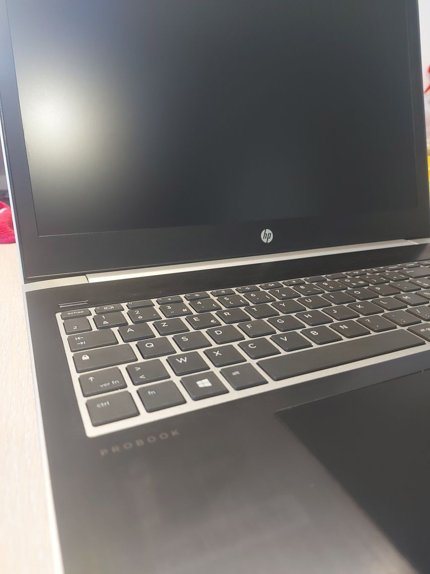 Ultrabook HP ProBook IntelCore i5-8250 12GB 512SSD 15.6" GARANTIE!