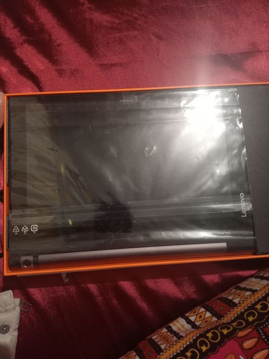 Продам планшет LENOVO