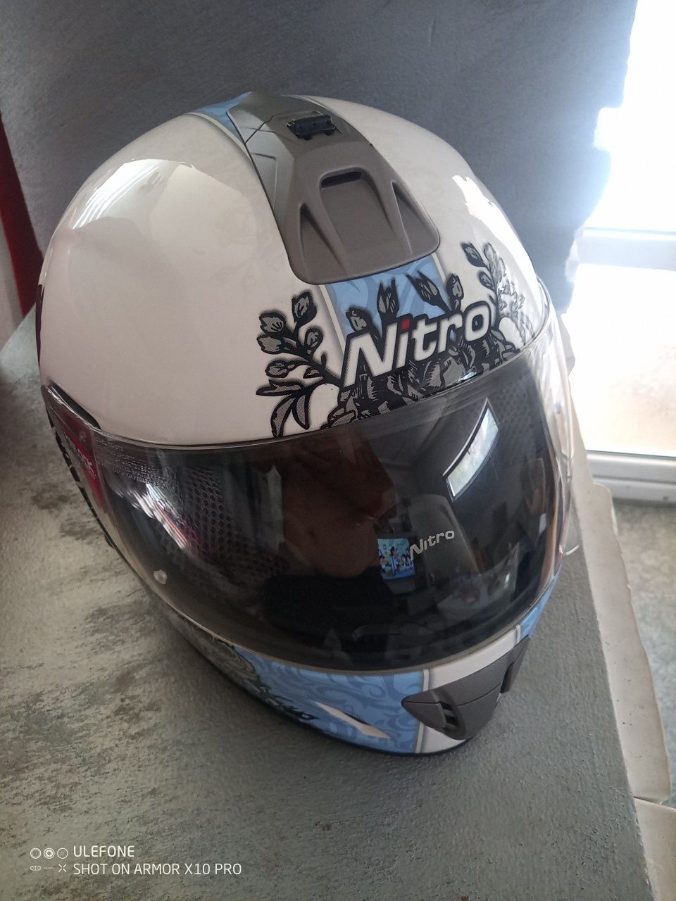 Дамска каска Nitro