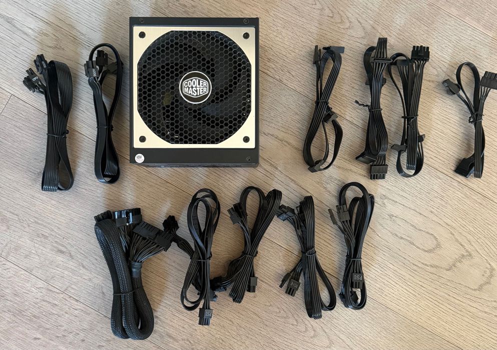 Модулно захранване, Cooler Master V1000, 80 plus Gold