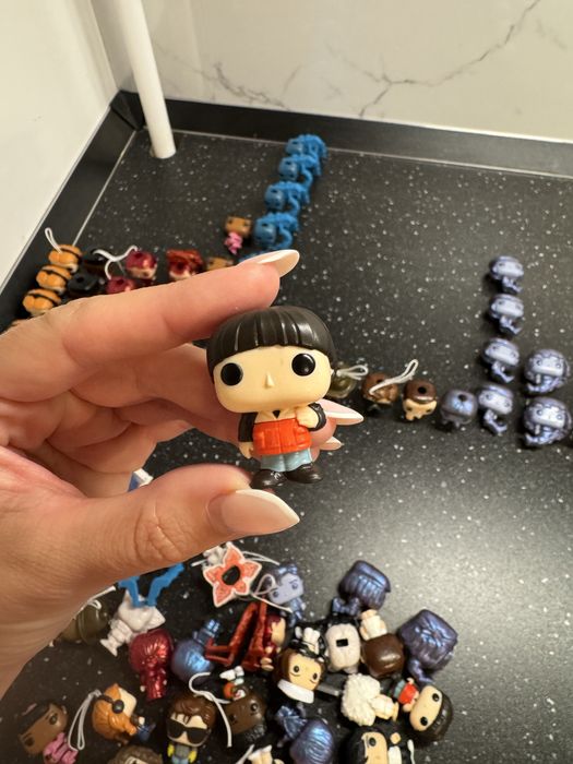 Mini figurina Will Kinder Joy Stranger Things Funko Pop