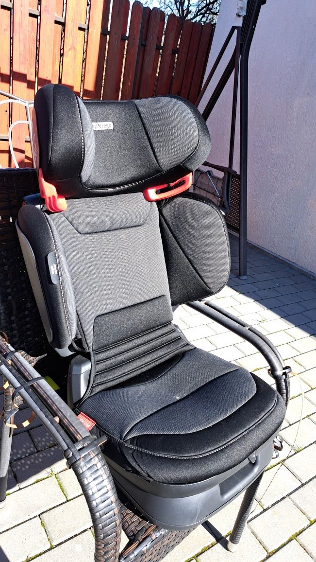 Vând scaun nou Peg Perego isofix