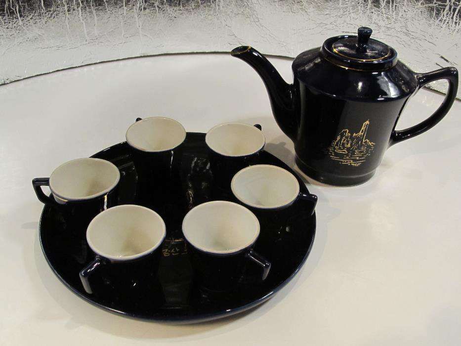 set ceai / cafea portelan CHINA albastru cobalt 8 piese